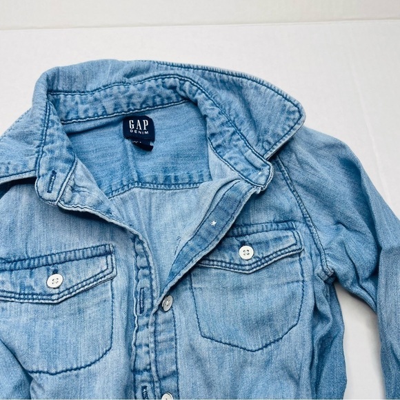 GAP Tencel Chambray Button Down Shirt - Picture 7 of 8